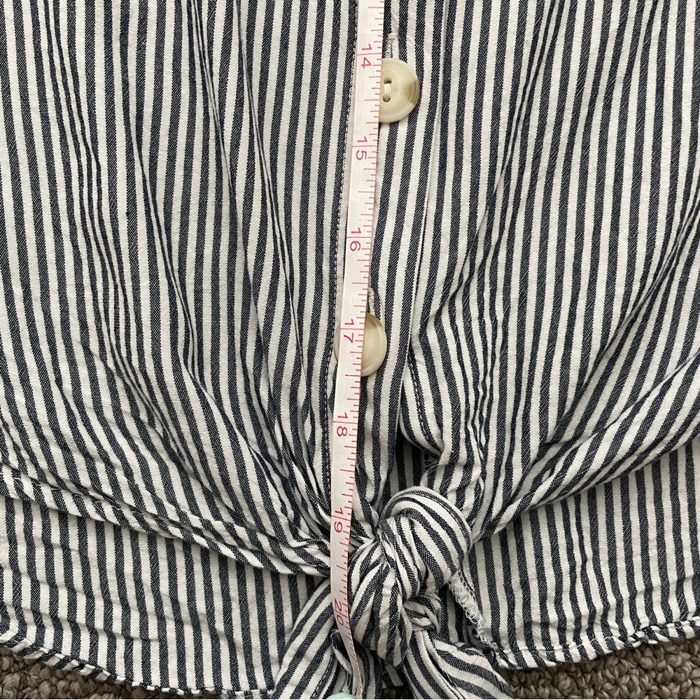 Universal thread stripe button front v neck tie knot shirt - Picture 7 of 7